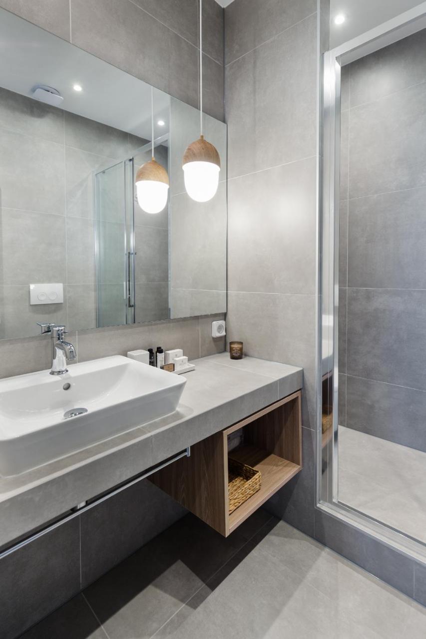 Luxury Apartments In Plaka By Upstreet Athens Exterior photo